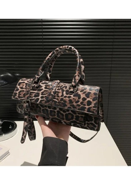 Leopar Desenli Çapraz Çanta fırsatları