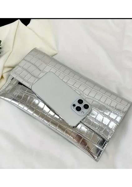 Metal Kapanışlı Akşam Çantası indirimleri