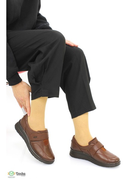 Kadın Tam Deri Günlük Cırtlı Anne Ayakkabısı F25/CM21314