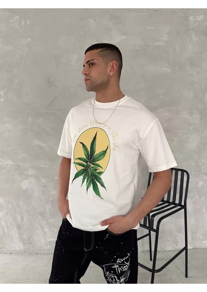 Ön ve Arka Baskılı Oversize Bisiklet Yaka T-Shirt- Beyaz fiyatları