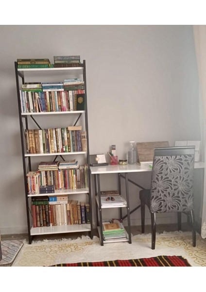 180 cm Yüksekliğinde Kitaplık ,düzenleyici