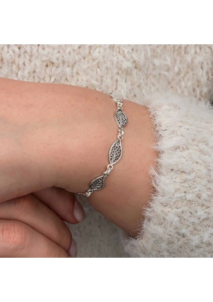 Gümüş Telkari Yaprak Desenli Kadın Bileklik fırsatları