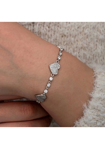 Gümüş Zirkon Taşlı Sıralı Kalp Kadın Bileklik indirimleri