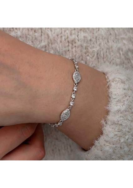 Gümüş Zirkon Taşlı Mekik Kadın Bileklik fırsatları