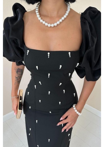 Butik Siyah Işlemeli Kolu Garnili Elbise