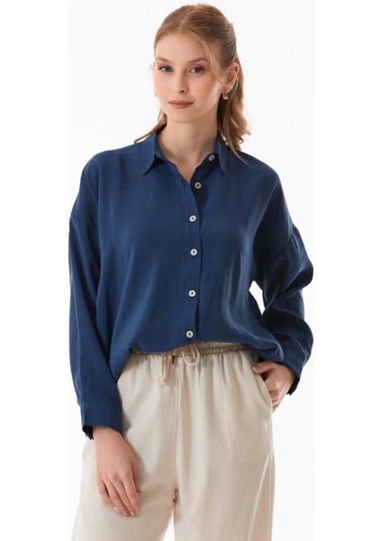 Basic Oversize Arkası Uzun Düğmeli Gömlek