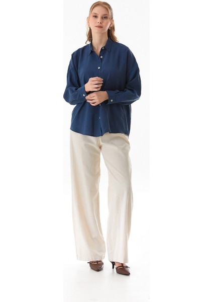 Basic Oversize Arkası Uzun Düğmeli Gömlek