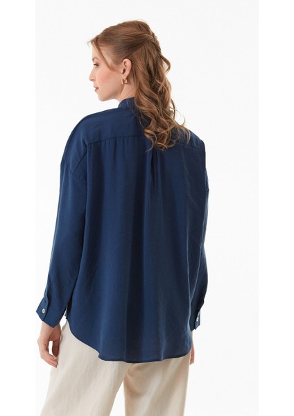 Basic Oversize Arkası Uzun Düğmeli Gömlek