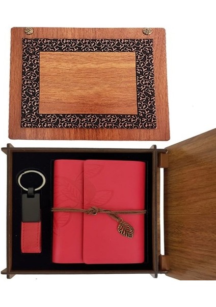 Ahşap Kutulu Kırmızı Deri Defter ve Anahtarlık Set Tdrtr