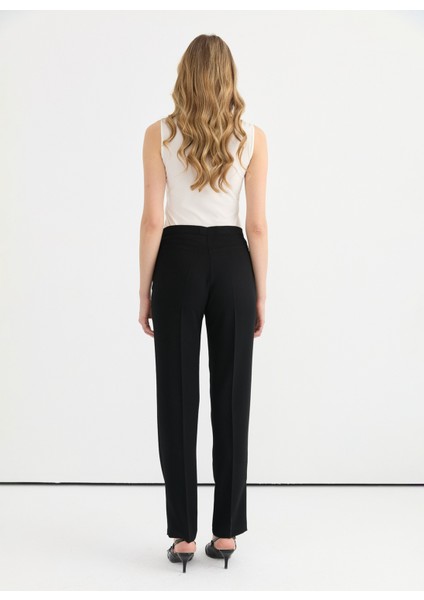 Normal Bel Standart Siyah Kadın Pantolon 25YSL5345 modelleri