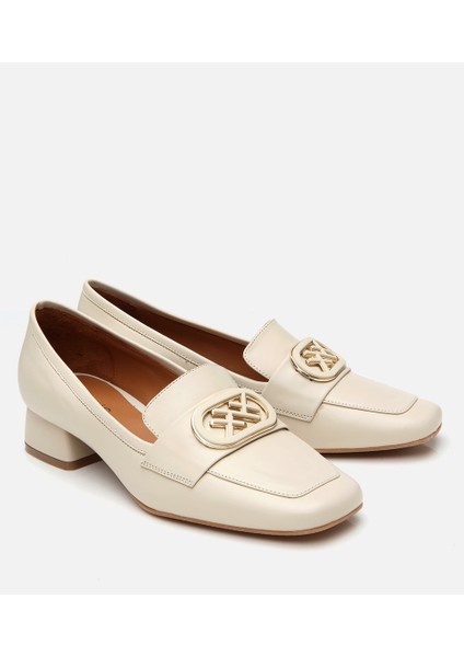 01ayh304000a400 Kadın Deri Ekru Tokalı Kalın Topuklu Klasik Loafer
