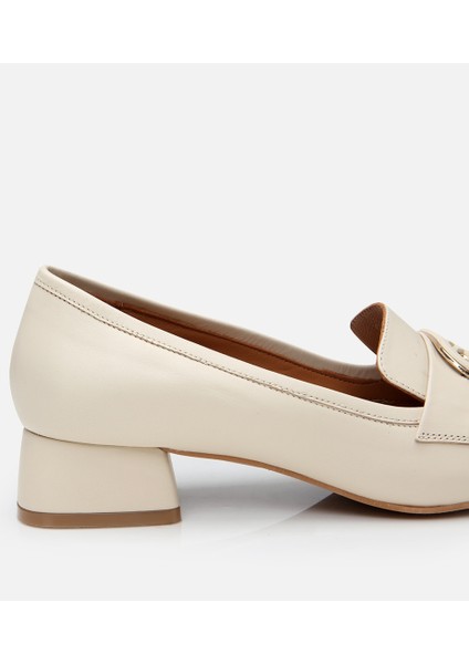01ayh304000a400 Kadın Deri Ekru Tokalı Kalın Topuklu Klasik Loafer