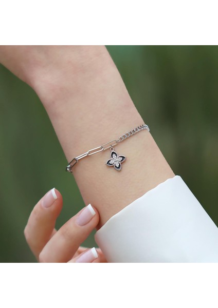 Van Cleef Trend Taşlı Gümüş Bileklik