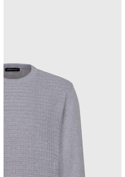 Pamuklu Standart Fit Normal Kesim Bisiklet Yaka Jakarlı Triko Kazak fiyatları