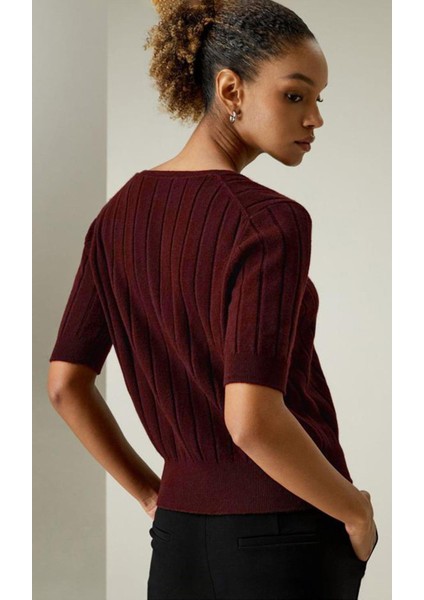 Bordo V Yaka Örgülü Kadın Triko Tişört MG2369 fiyatları