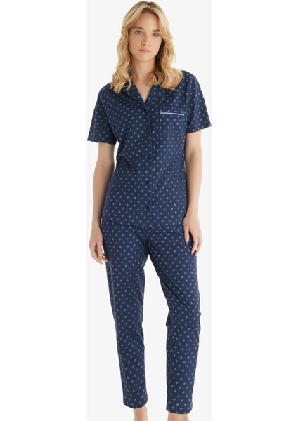 Kadın Kısa Kol Önden Düğmeli Lacivert Pijama Takımı C9T3N8O15