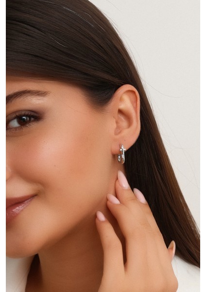 Kadın 925 Ayar Gümüş Zirkon Taşlı Küpe