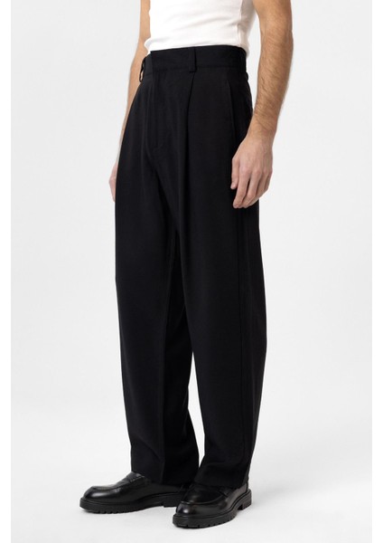 Siyah Pileli Baggy Fit Erkek Pantolon indirimleri