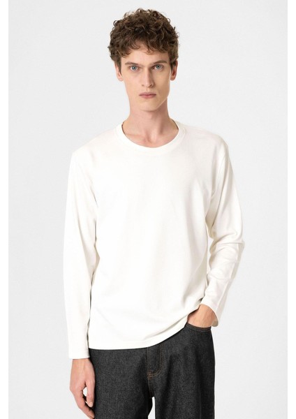 Beyaz Relaxed Fit Basic Erkek T-Shirt fiyatları