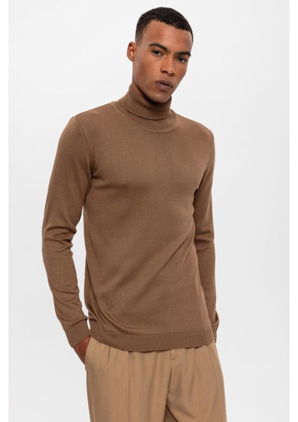 Açık Kahve Tam Boğazlı Erkek Triko modelleri