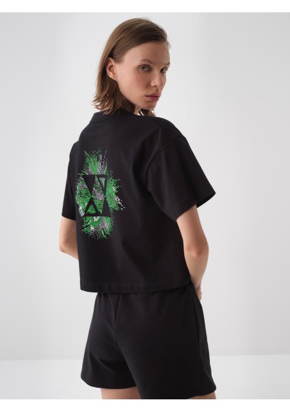 Kadın Siyah Oversize Pamuklu Tişört modelleri
