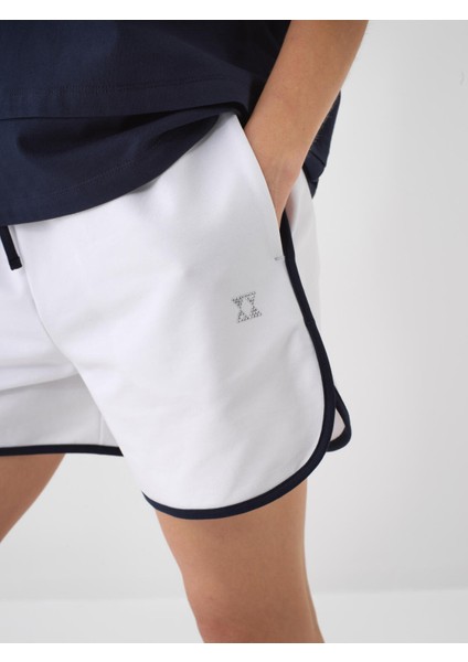 Beyaz Regular Fit Pamuklu Şort