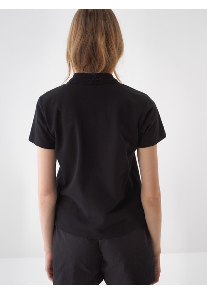 Kadın Siyah Regular Fit Pamuklu Polo Yaka Tişört fırsatları