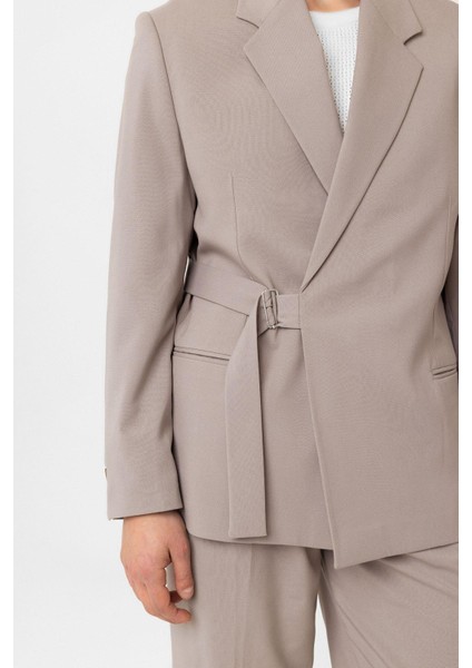 Bej Kuşaklı Relax Fit Erkek Blazer Ceket