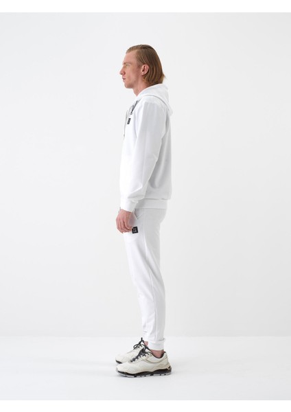 Beyaz Regular Fit Pamuklu Sweatmont