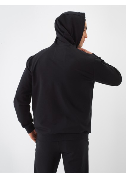 Siyah Regular Fit Pamuklu Sweatmont
