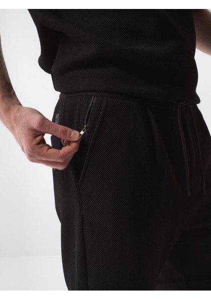 Siyah Regular Fit Şort