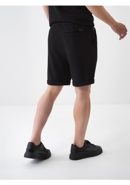 Siyah Regular Fit Şort