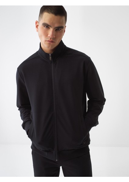 Siyah Regular Fit Pamuklu Sweatmont