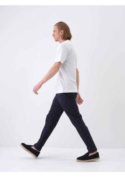 Erkek Beyaz Regular Fit Pamuklu Basic Tişört modelleri