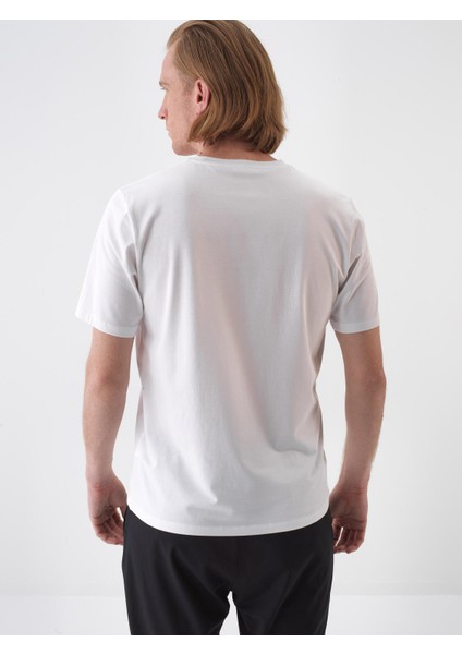 Erkek Beyaz Slim Fit Pamuklu Basic Tişört fırsatları