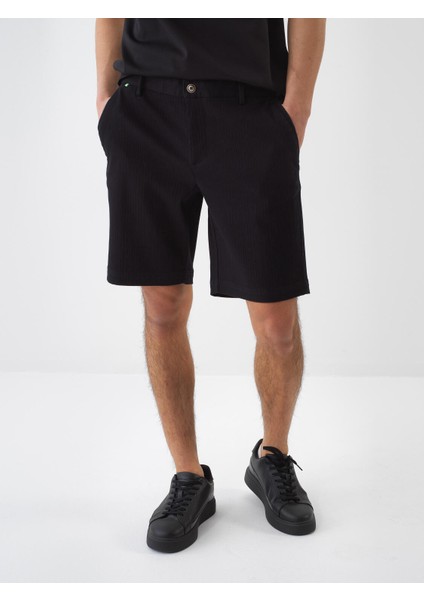 Siyah Slim Fit Pamuklu Şort