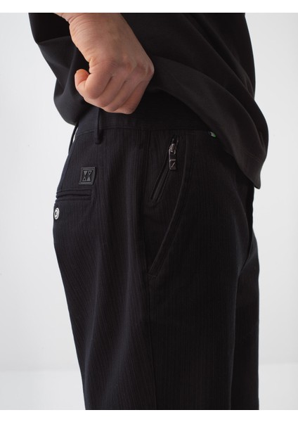 Siyah Slim Fit Pamuklu Şort