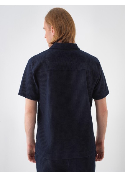 Erkek Lacivert Regular Fit Polo Yaka Tişört fırsatları