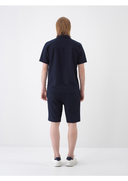 Erkek Lacivert Regular Fit Polo Yaka Tişört indirimleri