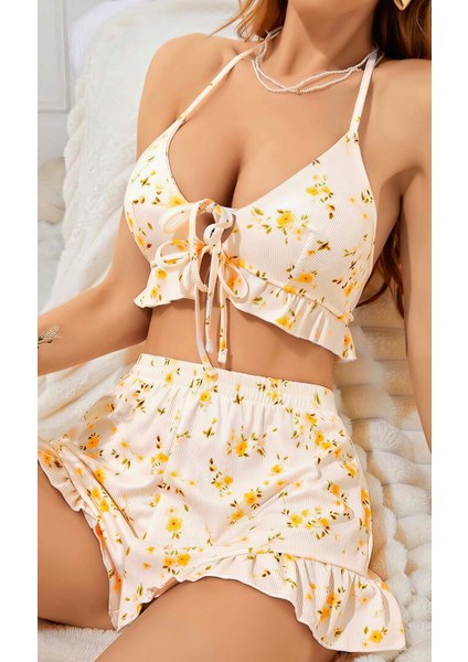 Kadın Çiçekli Ekru Askılı Şortlu Pijama Takım
