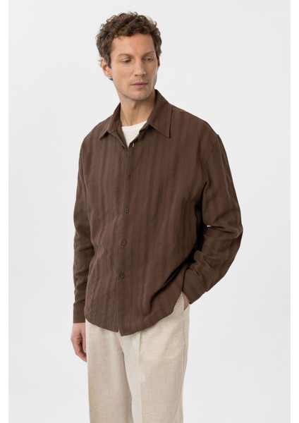 Kahve Dokulu Jakarlı Pamuklu Erkek Gömlek modelleri