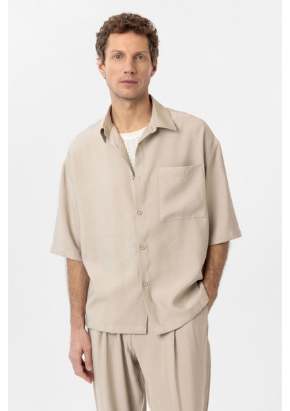 Bej Relaxed Kısa Kollu Erkek Gömlek modelleri