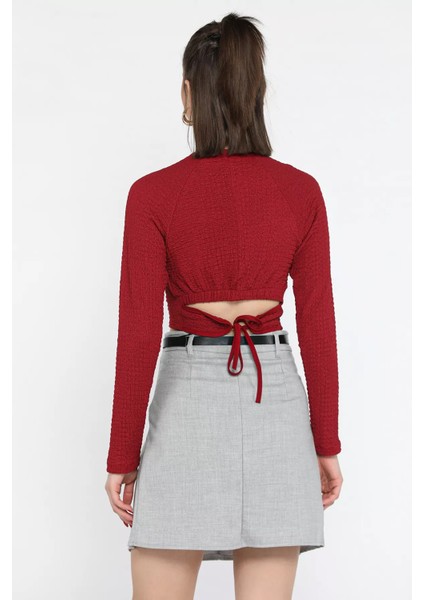 Bel Lastikli ve Bağlamalı Kadın Kabartma Desen Crop Top Bluz