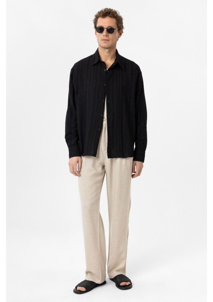 Siyah Dokulu Jakarlı Pamuklu Erkek Gömlek indirimleri