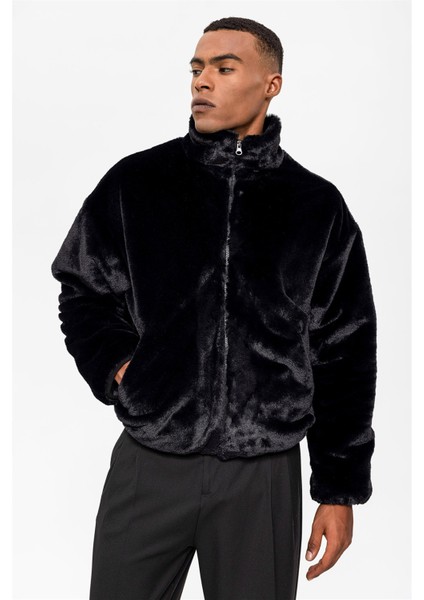 Siyah Erkek Dik Yaka Suni Kürk Mont fırsatları