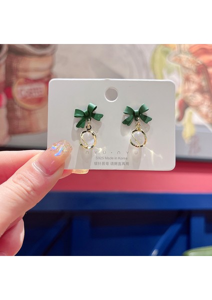 Gümüş Iğne Seti Kedi Gözü Küpeler, Üst Düzey, Modaya Uygun ve Çok Yönlü, Hafif Lüks Küpeler, Sade ve Zarif Zirkon Küpeler (Yurt Dışından)