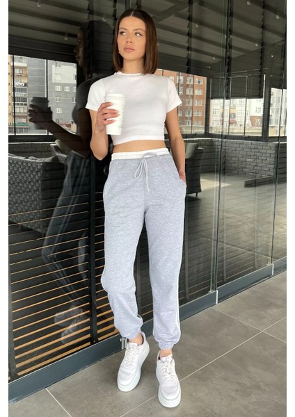 Bel ve Paça Lastikli Yan Şeritli Kadın Eşofman Altı