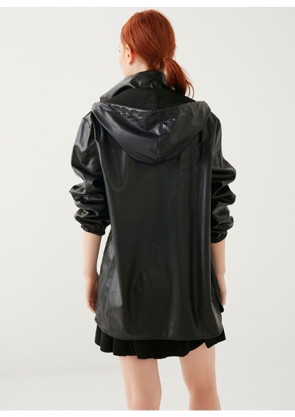 Kadın Deri Yağmurluk