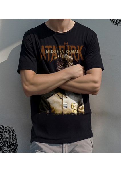 'mustafa Kemal Atatürk‘ Baskılı 'regular-Fit' Unisex Tişört