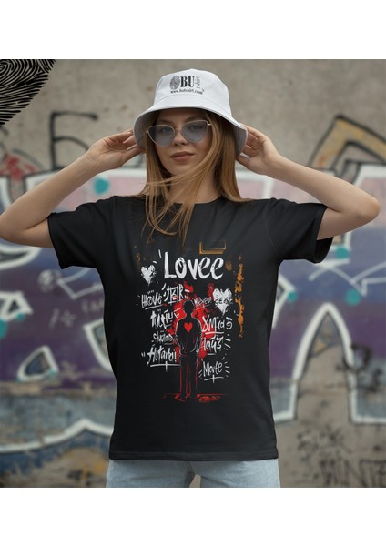 'lovee - Sevgiliye Özel Konsept‘ Baskılı 'regular-Fit' Unisex Tişört fiyatları